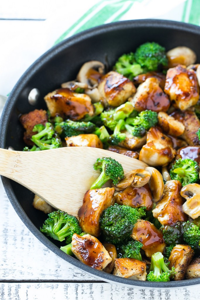 Healthy Chicken And Broccoli Recipes
 Chicken and Broccoli Stir Fry Dinner at the Zoo