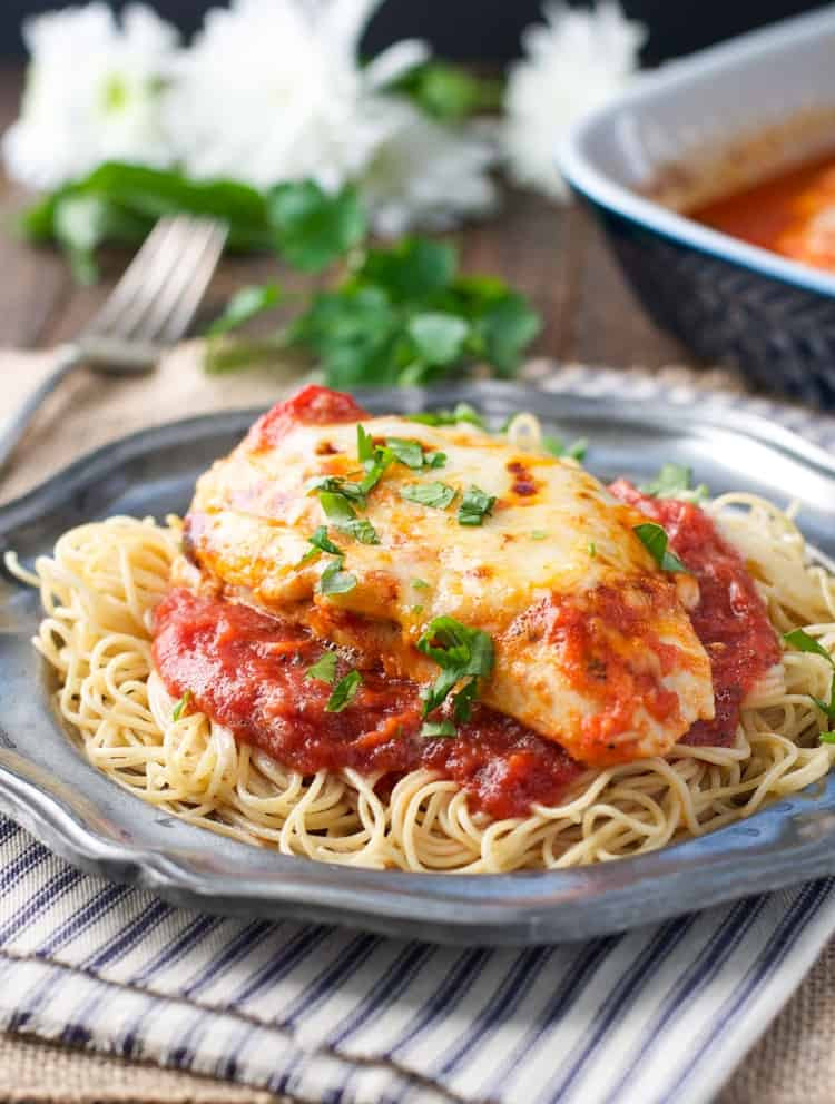 Healthy Chicken Recipes For Dinner
 Dump and Bake Healthy Chicken Parmesan a Video  The