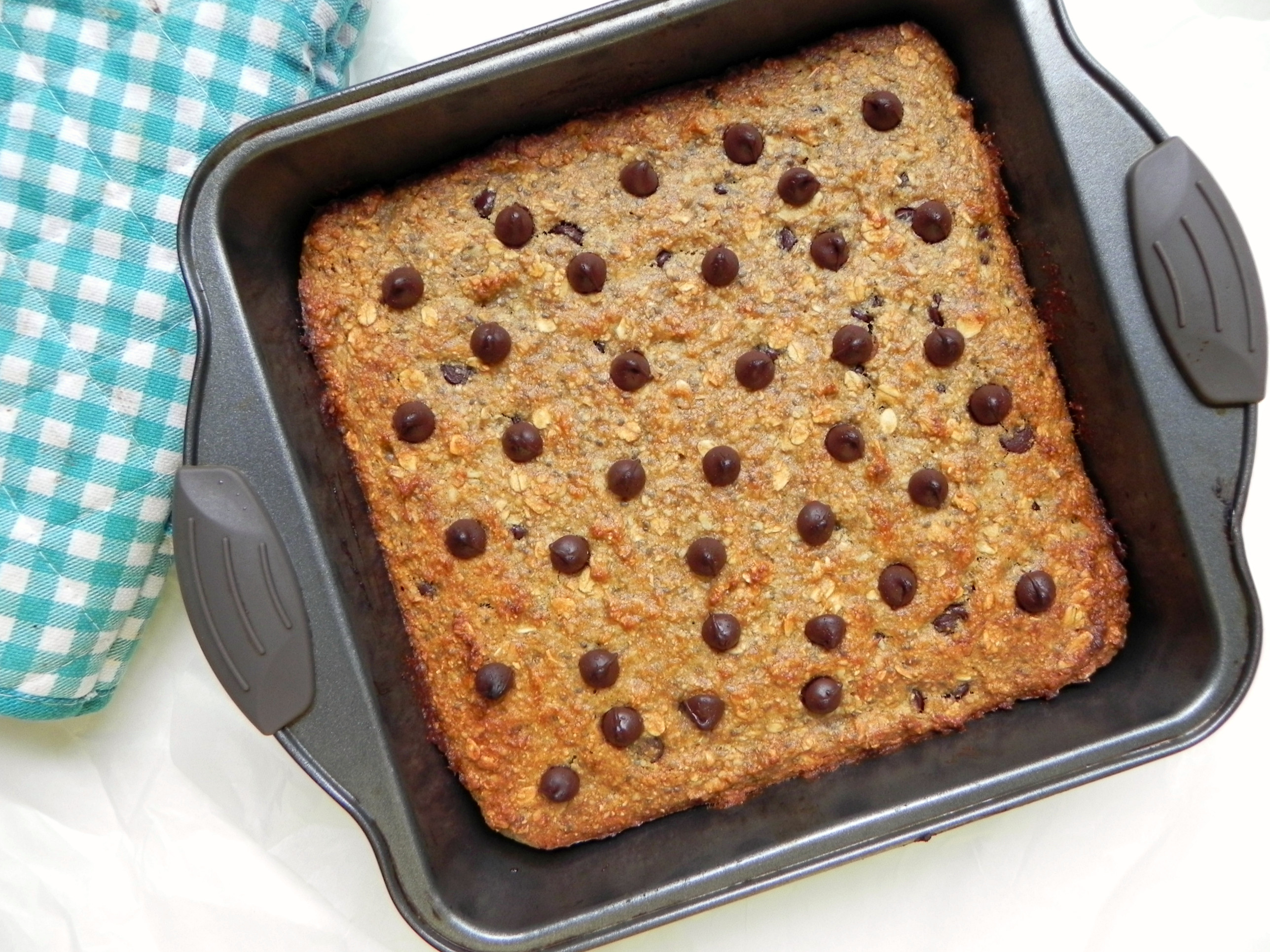 Healthy Chocolate Banana Bread
 Healthy Chocolate Chip Banana Bread Bars