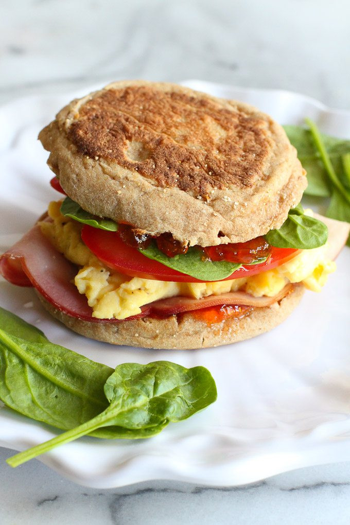 Healthy Egg Breakfast Sandwich
 Egg Breakfast Sandwich Recipe with Pepper Jelly & Spinach