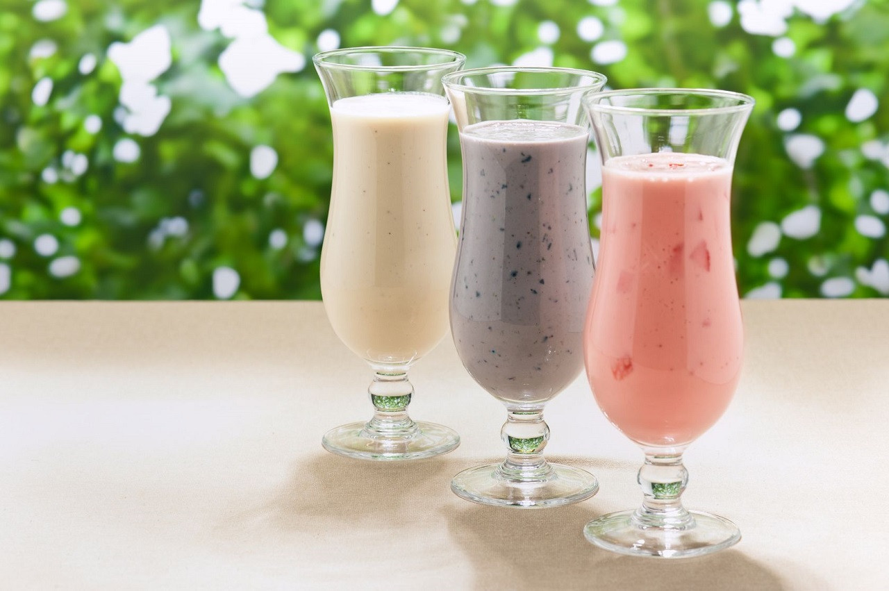 Healthy Filling Smoothies
 WatchFit Four Tempting & Filling Smoothie bos