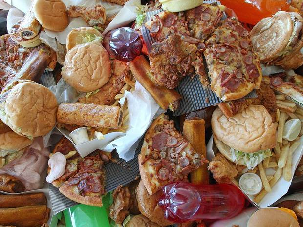 Healthy Junk Food Snacks
 NO JUNK FOOD Pack healthy snacks in your car office