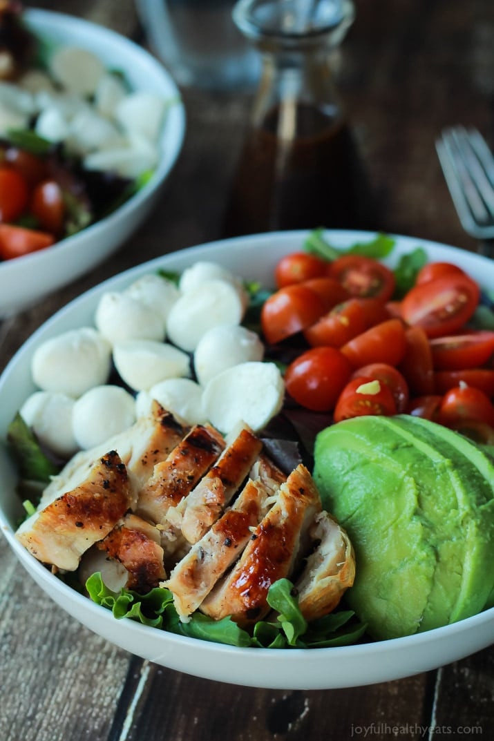 Healthy Light Dinners
 15 Minute Avocado Caprese Chicken Salad with Balsamic
