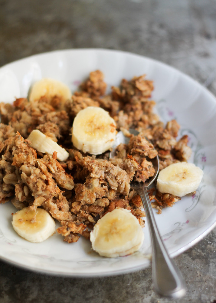 Healthy Peanut Butter Breakfast
 Peanut Butter Banana Baked Oatmeal with Chia Seeds a