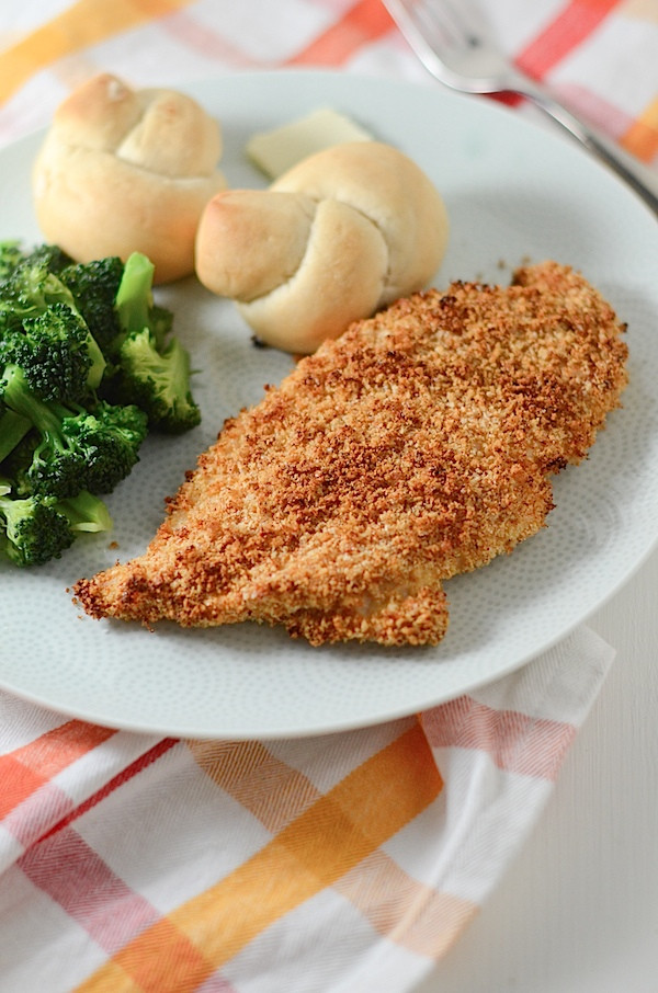 Healthy Sides For Fried Chicken
 Easy Spiced Oven Fried Chicken Recipe The Chic Life