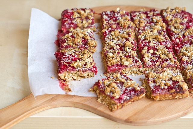 Healthy Strawberry Snacks
 Healthy Strawberry Oat Squares with Homemade Jam — Oh She