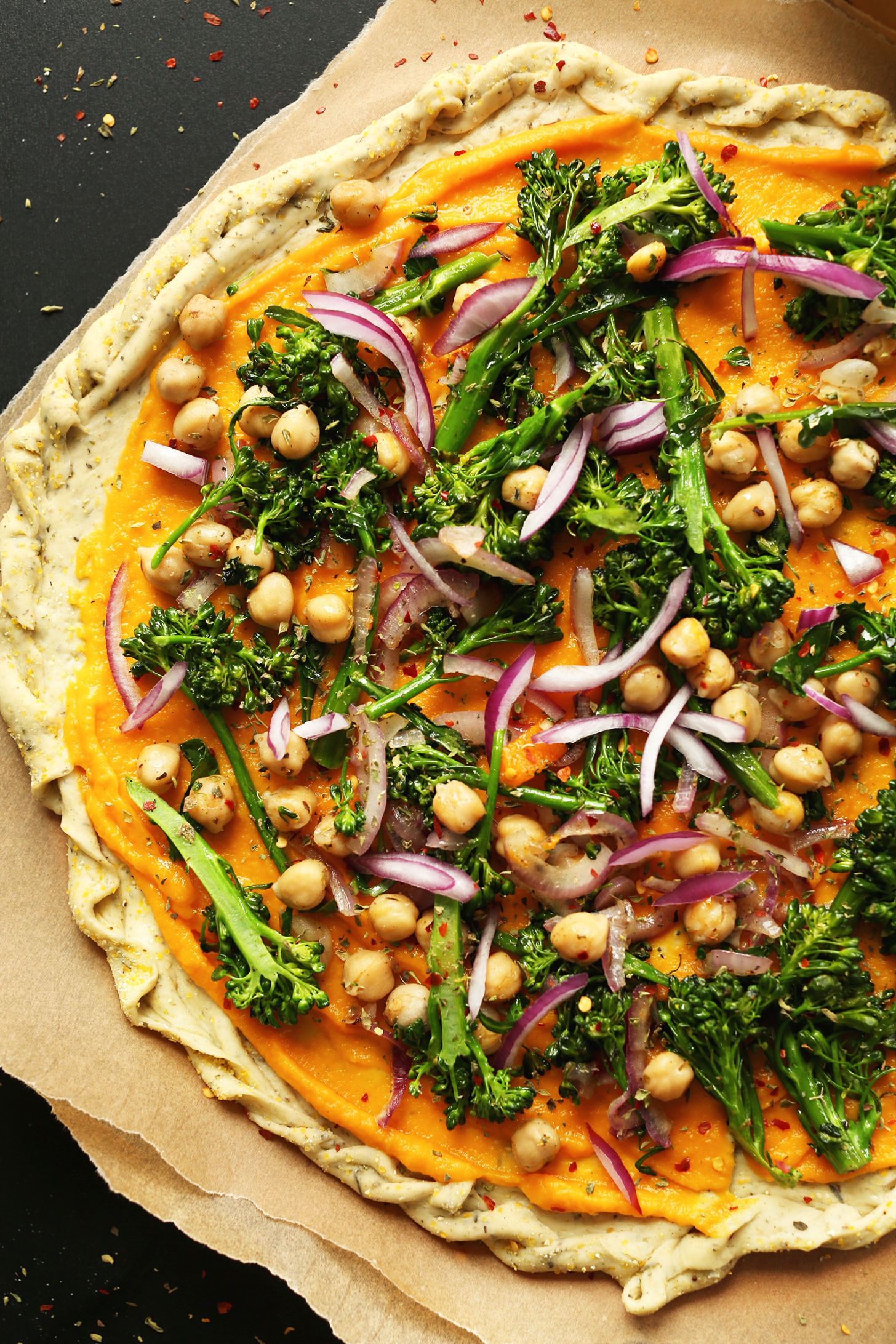 Healthy Veggie Pizza
 Ultimate Vegan Pizza Recipe Round Up