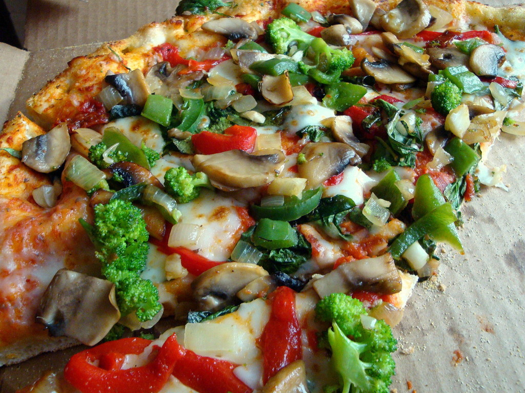 Healthy Veggie Pizza
 Good Dinner Mom
