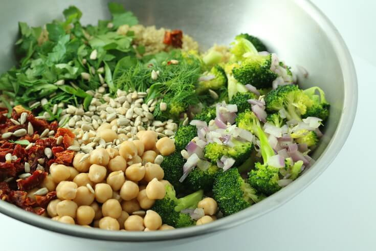 High Protein Vegetarian Salad
 High Protein Vegan Salad That Will Keep You Energized