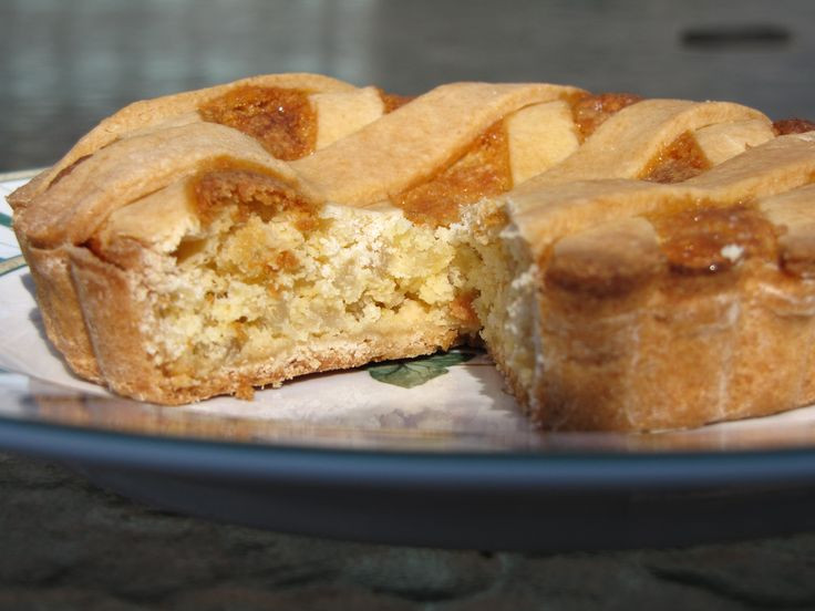 Italian Easter Desserts
 Pastiera di Grano This pie is one of my favorite desserts