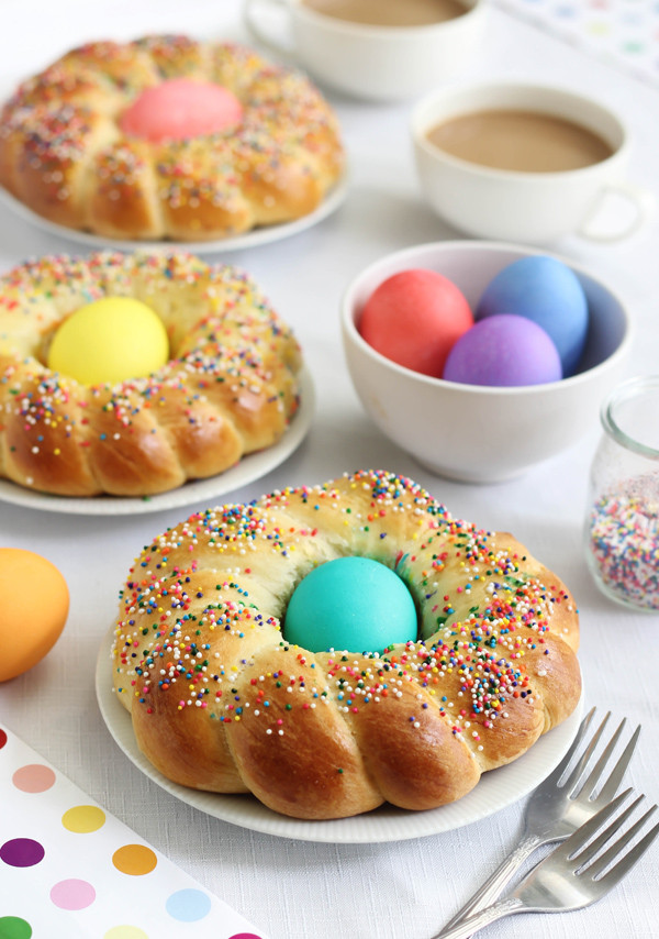 Italian Easter Egg Bread
 Italian Easter Bread