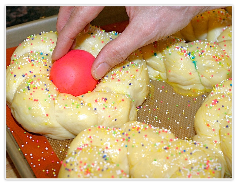 Italian Easter Egg Bread
 The Italian Dish Posts Italian Easter Bread