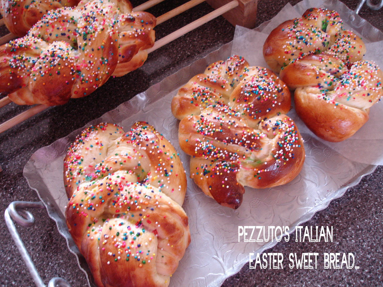 Italian Sweet Easter Bread
 ChiPPy SHaBBy PeePs & Pezzuto s Italian Easter