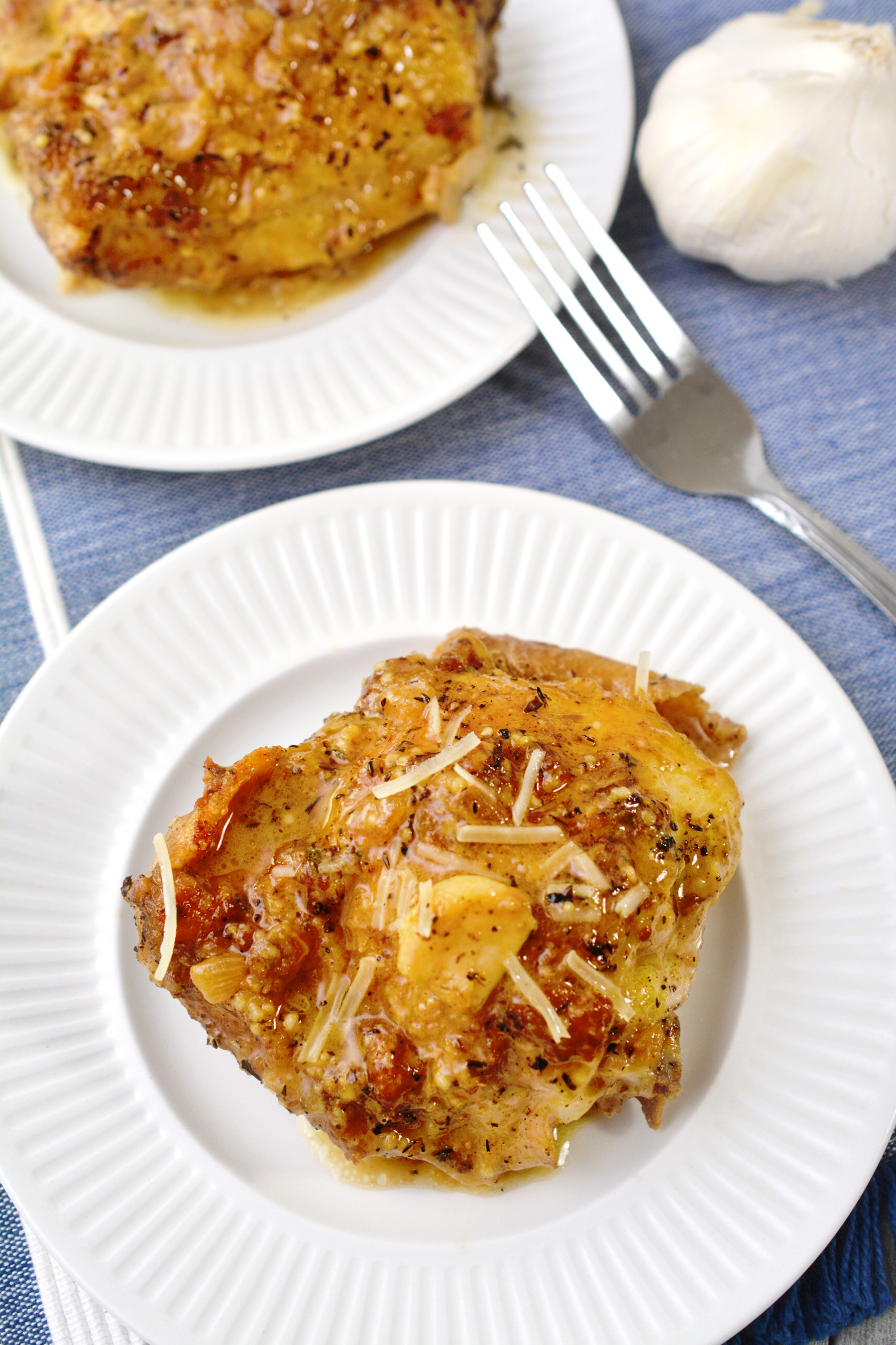 Keto Chicken Gravy
 Keto Garlic Roasted Chicken Thighs with Parmesan Gravy