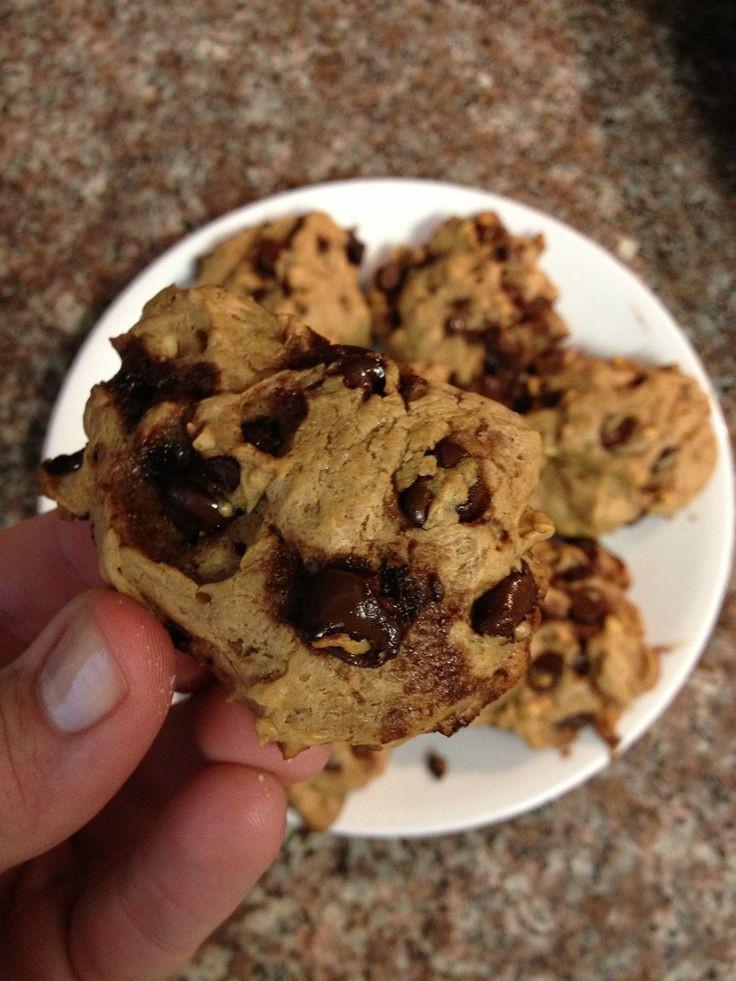 Keto Peanut Butter Chocolate Chip Cookies
 102 best images about Keto Cookies on Pinterest