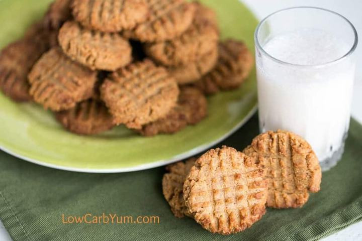 Keto Peanut Butter Cookies Almond Flour
 keto peanut butter cookies stevia