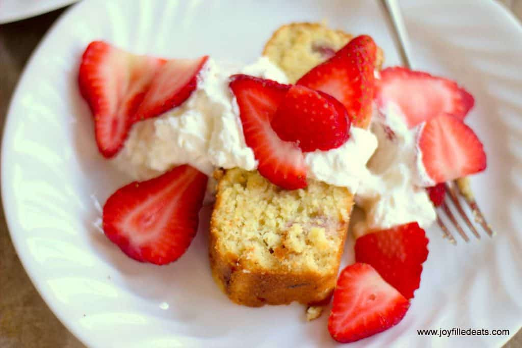 Keto Strawberry Cake
 Keto Pound Cake Strawberry Shortcake THM Low Carb Joy