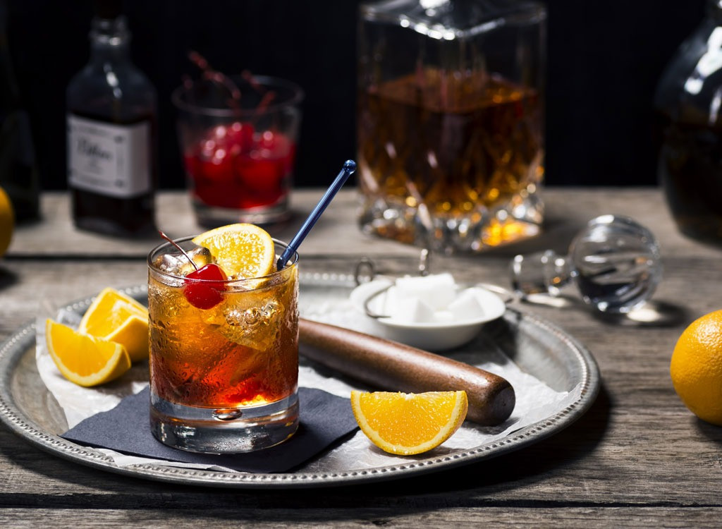 Low Calorie Bourbon Drinks
 Healthy Low Calorie Mixers for Every Cocktail
