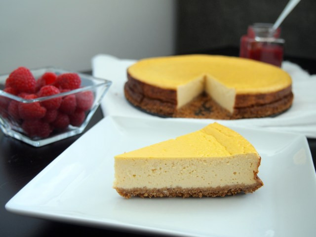 Low Calorie Cheesecake Recipe
 The Best Low Fat Cheesecake EVER