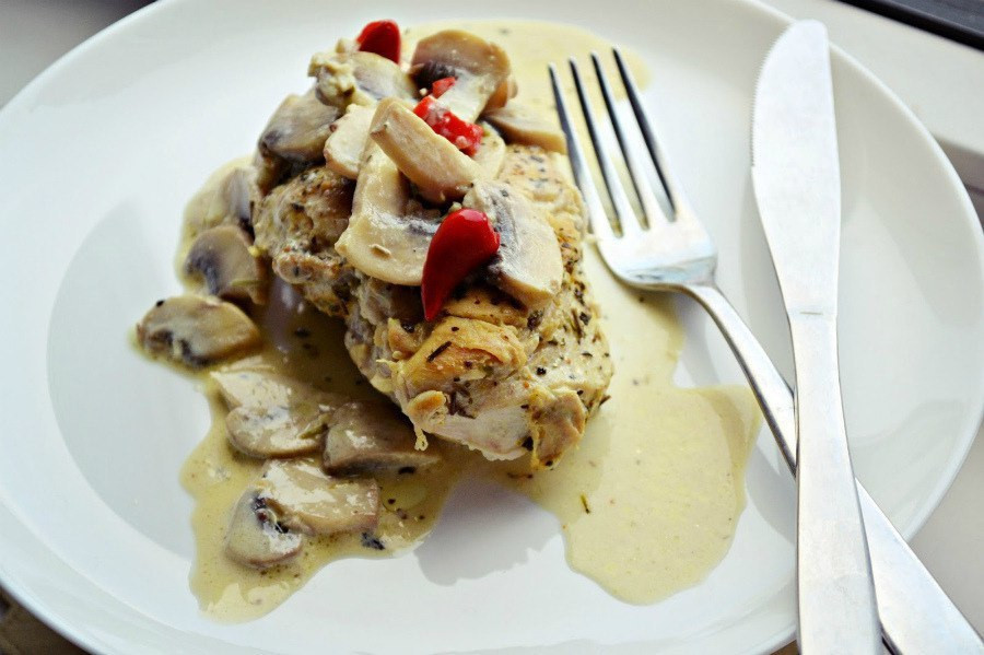 Low Calorie Chicken Breast Recipes
 Low calories Chicken breast in mushroom sauce