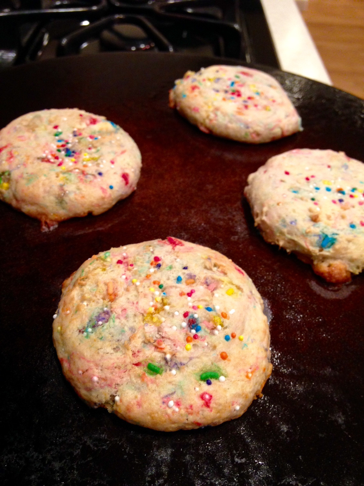 Low Calorie Christmas Cookies
 NewYou Low Calorie Funfetti Cake Mix Cookies Recipe