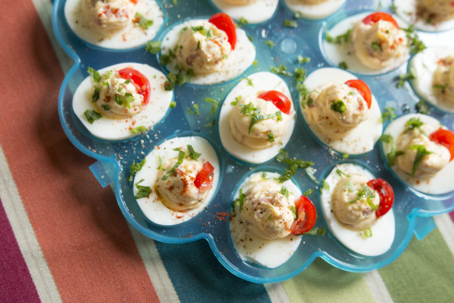 Low Calorie Deviled Eggs
 Low Calorie Deviled Eggs with Turkey Bacon & Sour Cream