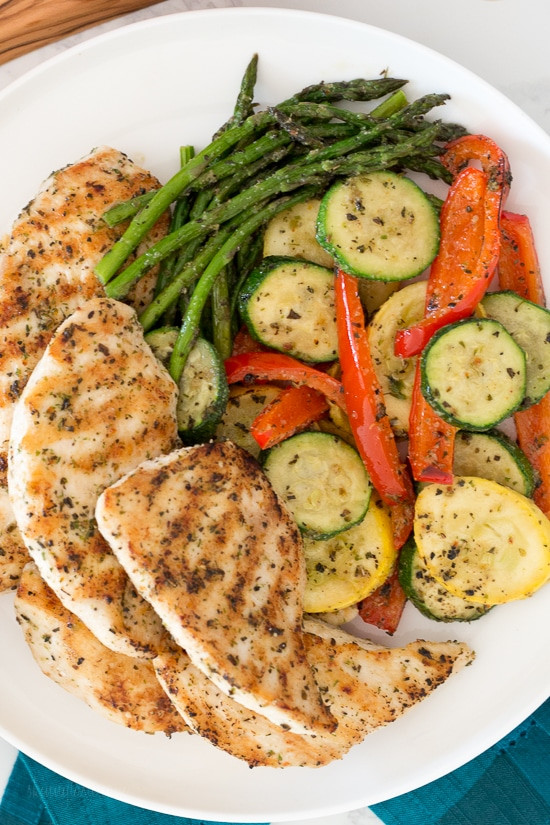 Low Calorie Grilled Chicken Recipes
 Grilled Garlic and Herb Chicken and Veggies