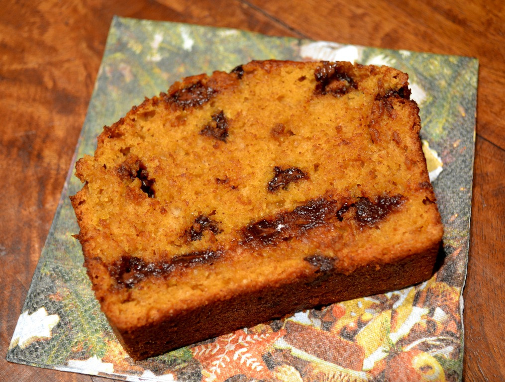 Low Calorie Pumpkin Bread
 Hungry Meets Healthy Low Fat Chocolate Chip Pumpkin Bread