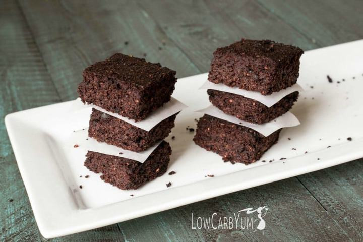 Low Carb Avocado Brownies
 Chocolate Avocado Brownies