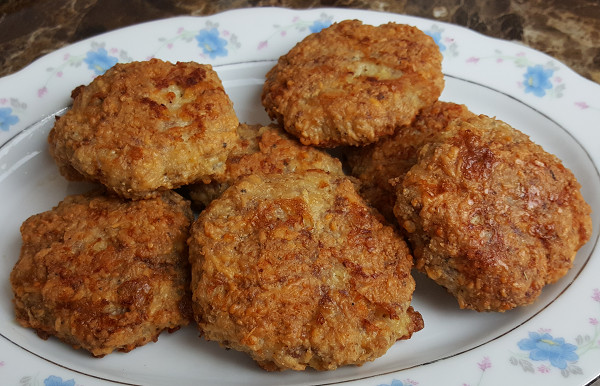 Low Carb Biscuit Recipe
 Delicious Low Carb Sausage Biscuit Recipe