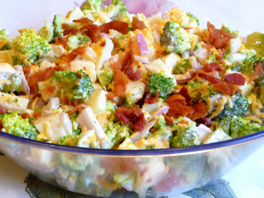 Low Carb Broccoli Salad
 SPLENDID LOW CARBING BY JENNIFER ELOFF AMERICAN SUMMER