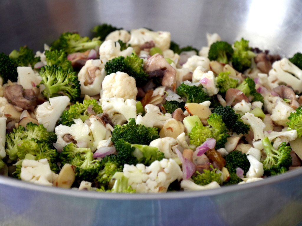 Low Carb Broccoli Salad
 Low Carb Broccoli Cauliflower Salad The College Money Mom