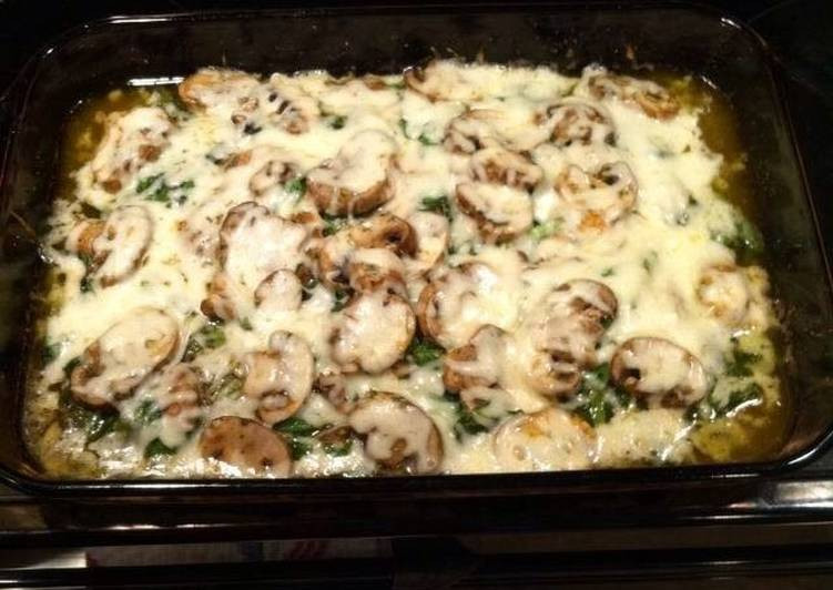 Low Carb Chicken And Mushroom Recipes
 Chicken spinach and mushroom low carb oven dish Recipe by