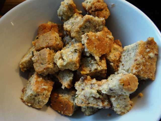 Low Carb Croutons
 Low Carb Croutons selber machen