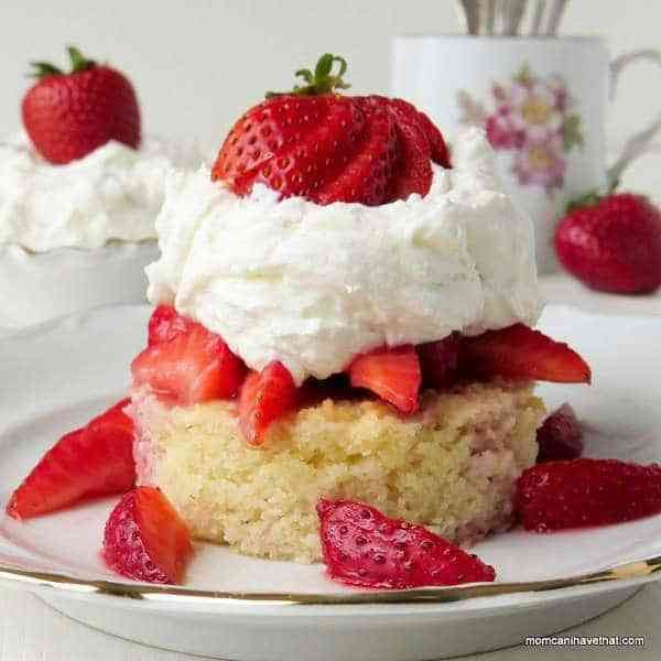 Low Carb Strawberry Shortcake
 Low Carb Strawberry Almond Shortcake cake version