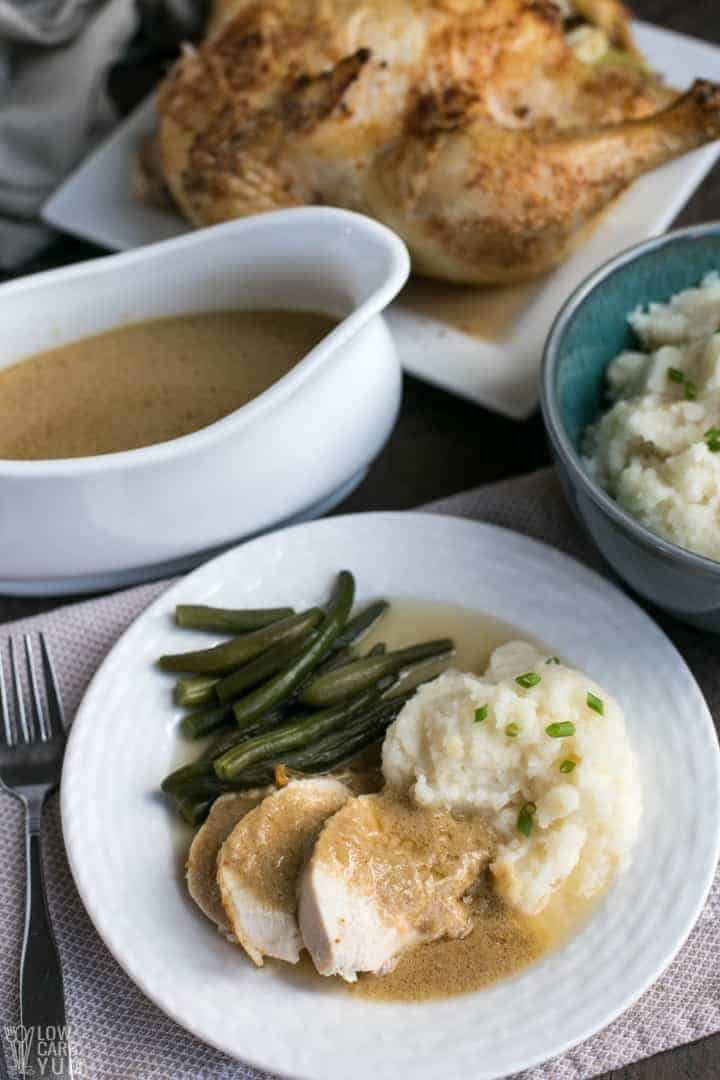 Low Carb Turkey Gravy
 Low Carb Keto Gravy Recipe for Roasted Meats