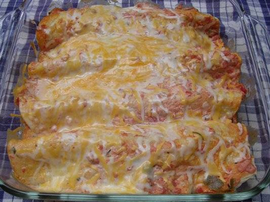 Low Fat Chicken Enchiladas
 Low Fat Chicken Enchiladas With High Fat Taste