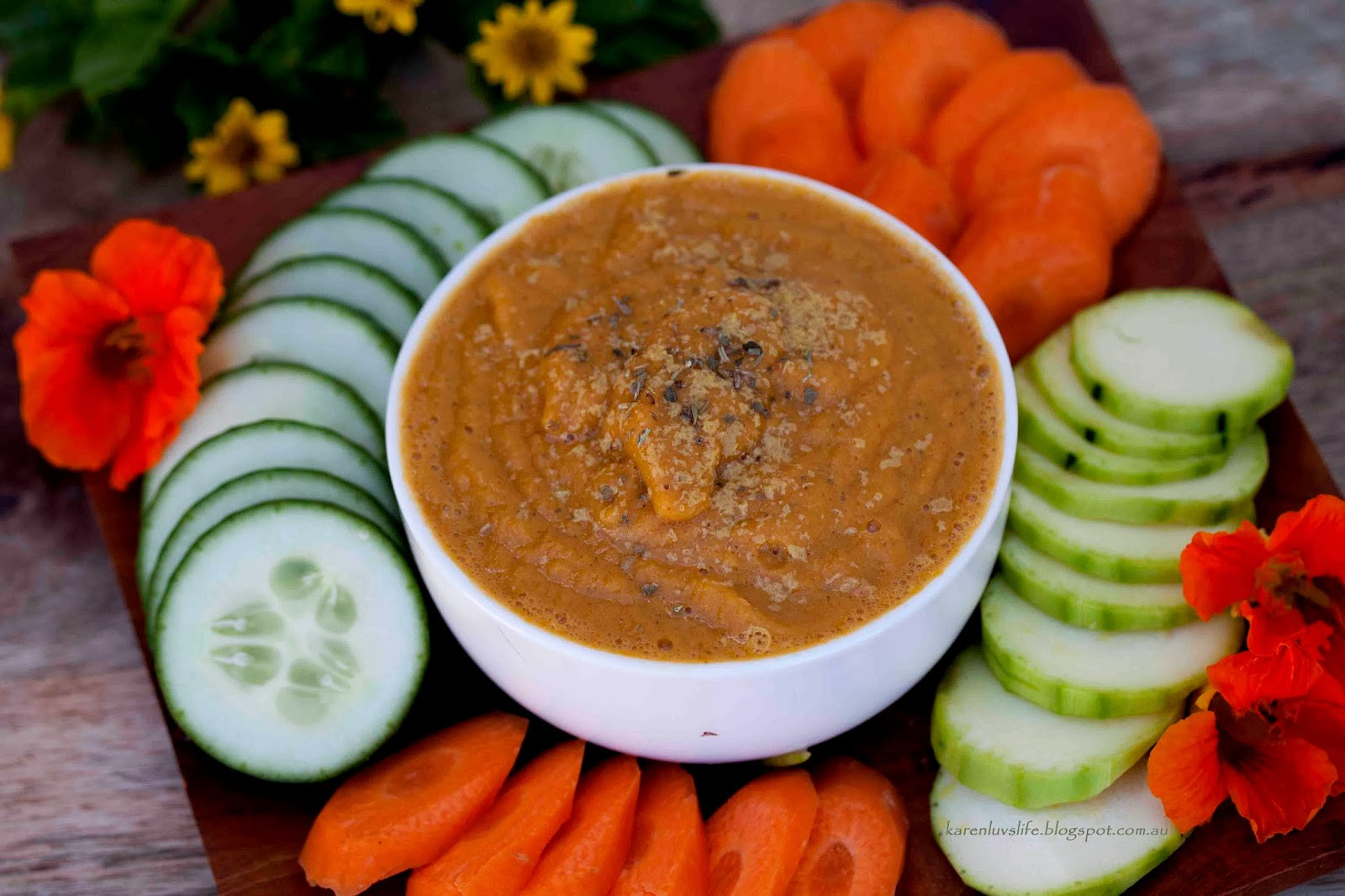 Low Fat Dip Recipes
 Low Fat Cheesy Veggie dip for a sharing plate raw vegan