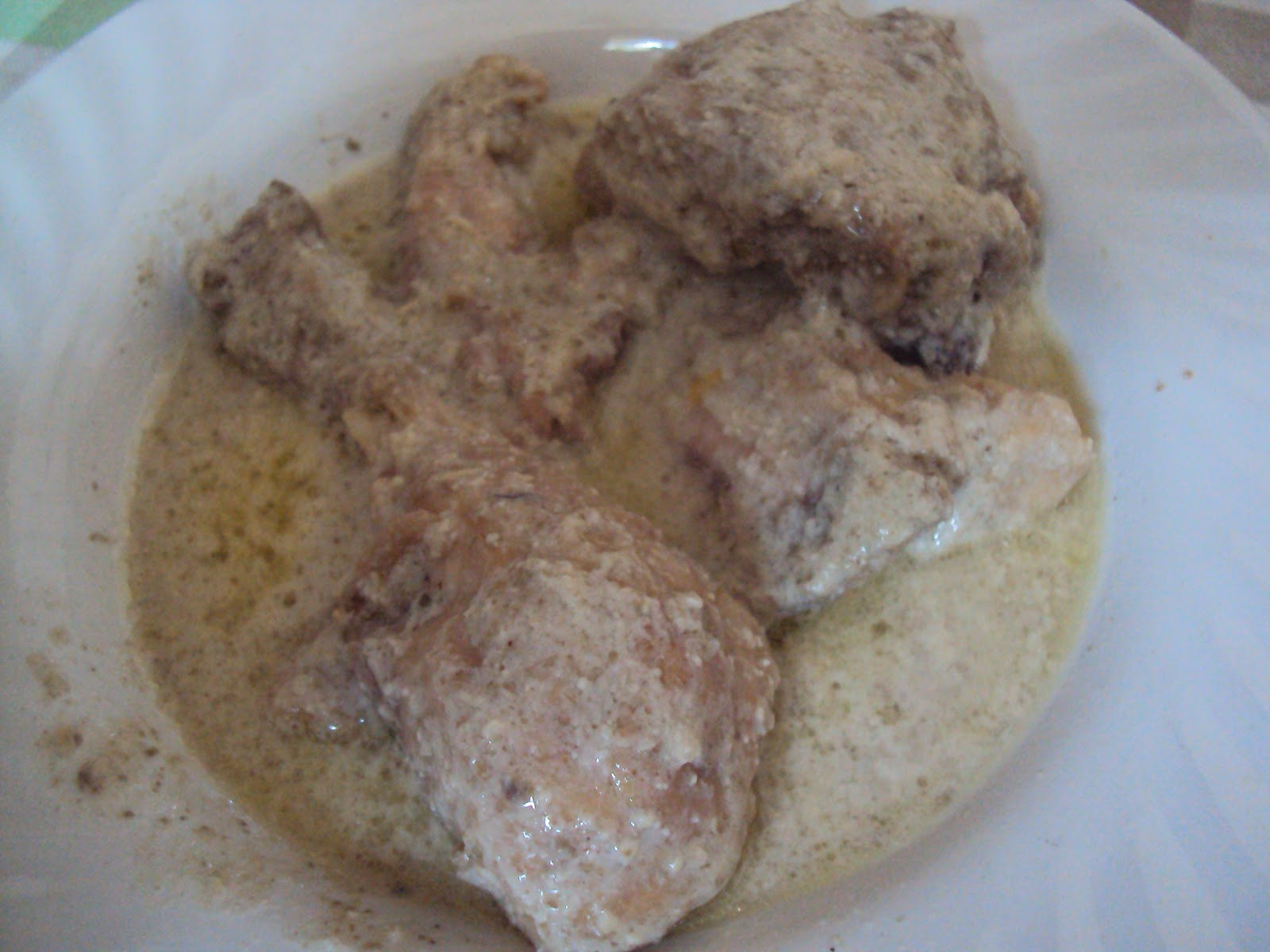 Low Fat Gravy
 chicken in a creamy white gravy low fat and healthy