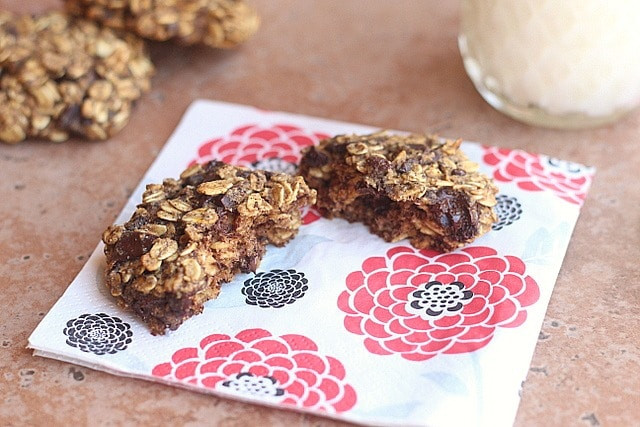 Low Fat Oatmeal Chocolate Chip Cookies
 Low Fat Oatmeal Chocolate Chip Cookies Oatmeal with a Fork