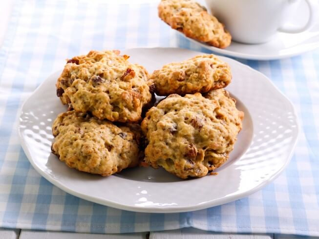 Low Fat Oatmeal Cookies With Applesauce
 Fat Free Oatmeal Raisin Cookies Recipe