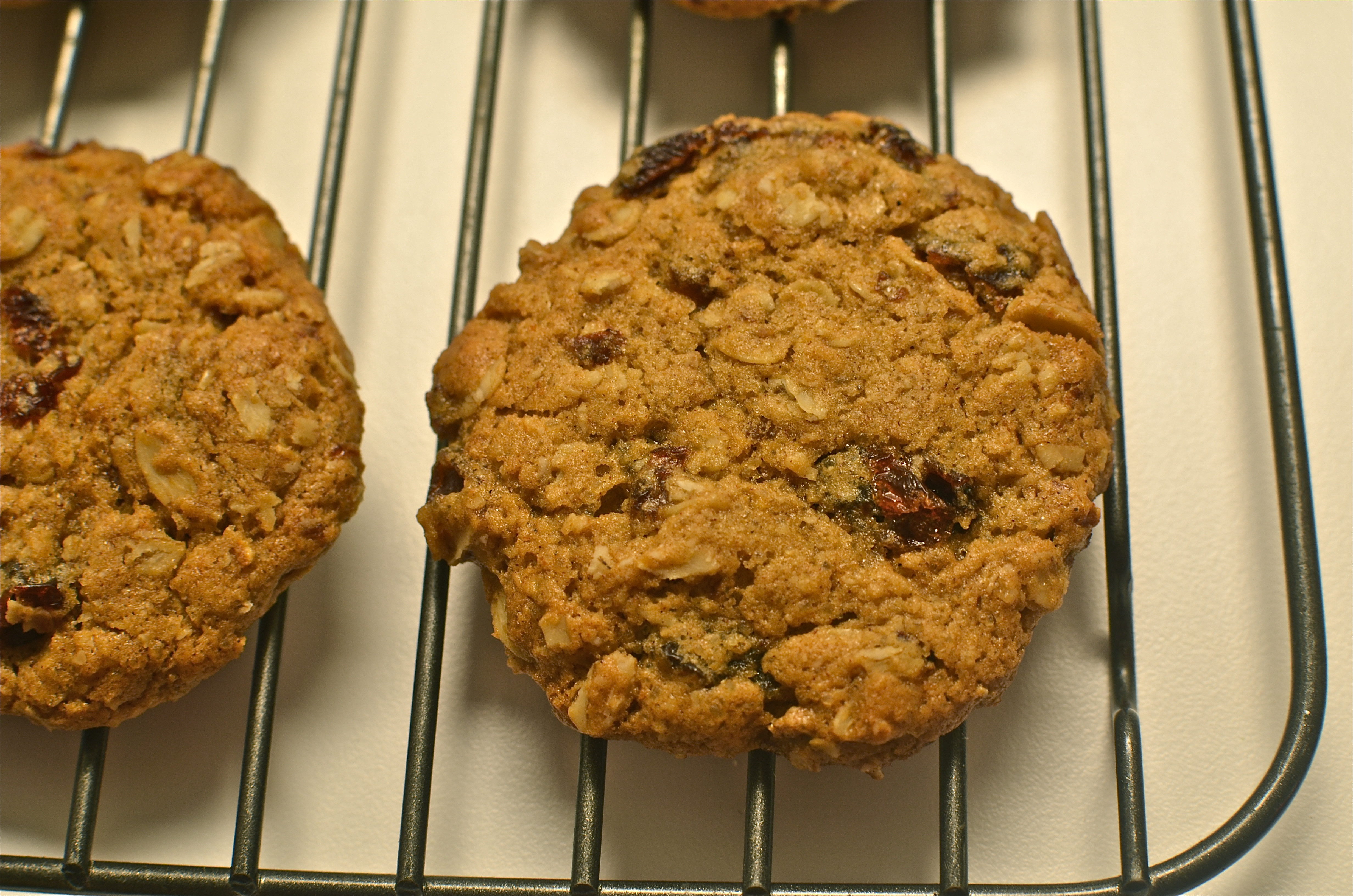 Low Fat Oatmeal Raisin Cookies
 Reduced Fat Oatmeal Raisin Cookies