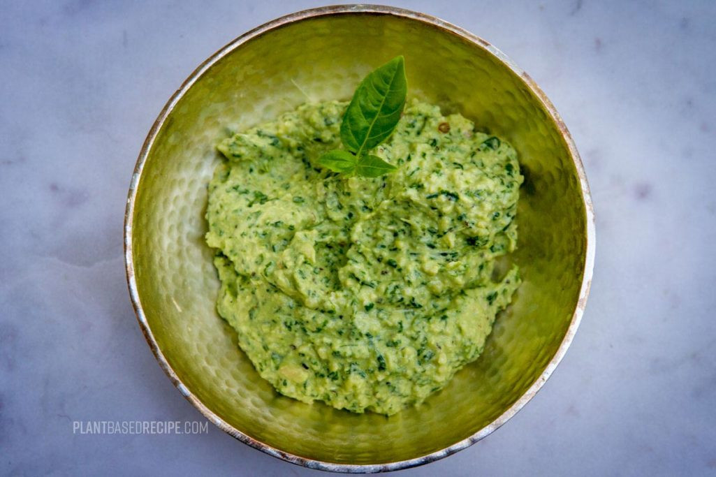 Low Fat Pesto Sauce
 Oil free Basil Pesto Low fat vegan