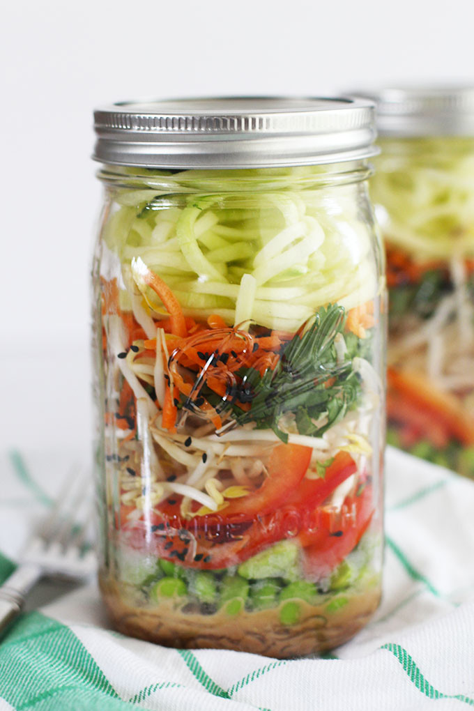 Mason Jar Salad Recipes Low Calorie
 Raw Pad Thai Mason Jar Salad with Kelp Noodles FitLiving