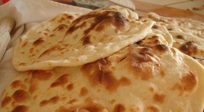 Middle Eastern Flat Bread Recipes
 Iraq bread خبز تنور عراقي Iraqi food Pinterest