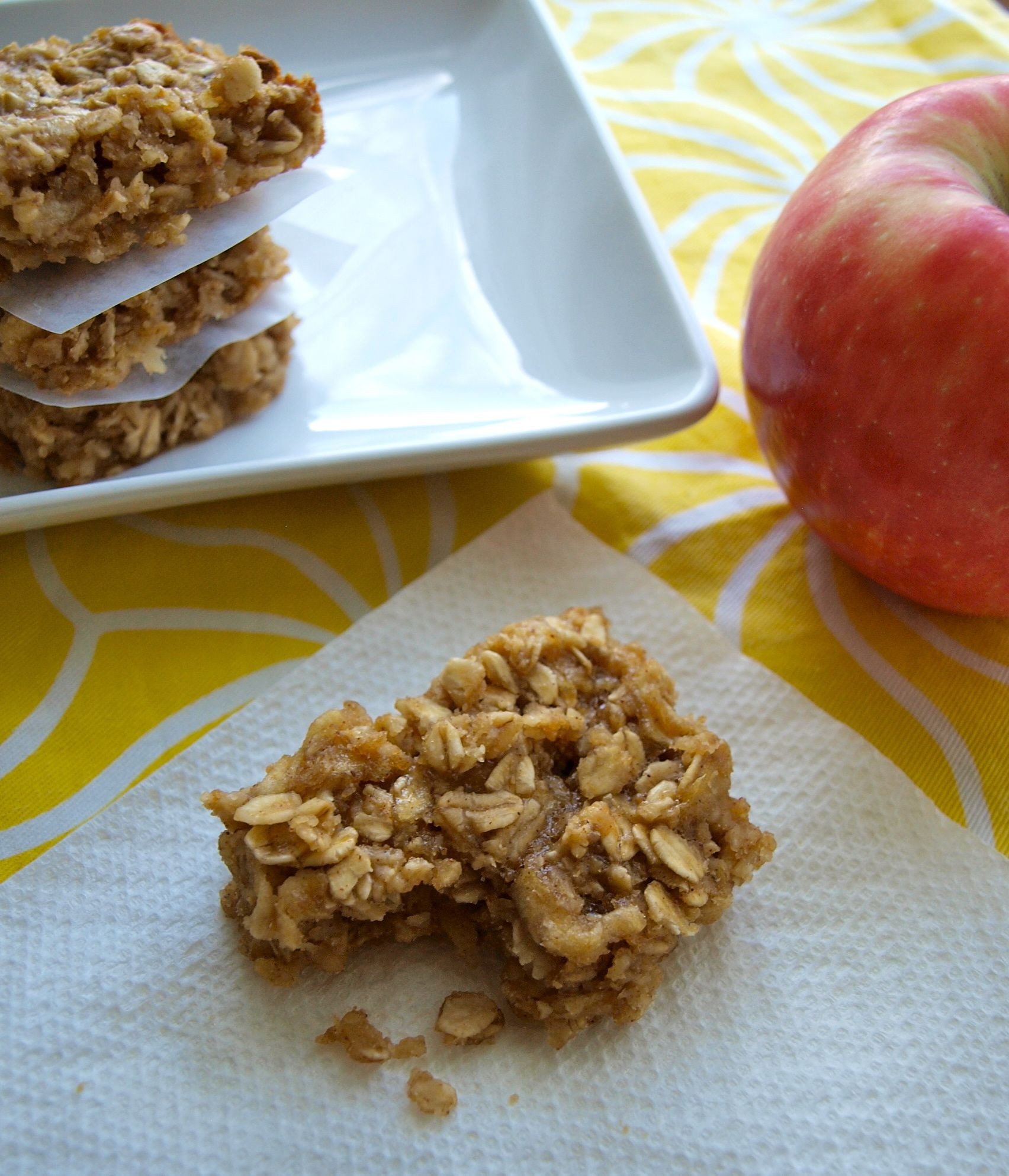 Peanut Butter Healthy Snacks
 Apple peanut butter snack bars Happy Healthy Mama