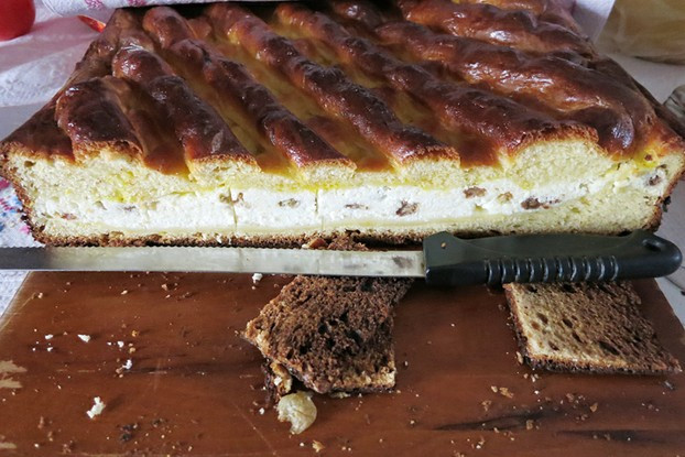 Romanian Easter Bread
 Traditional Transylvanian and Romanian Easter Foods