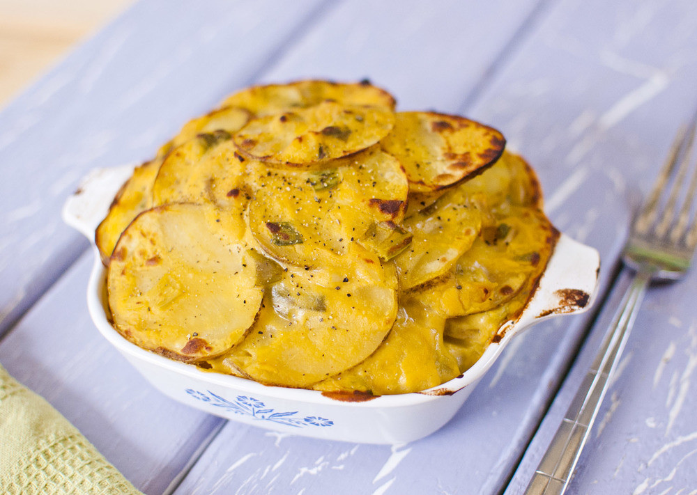 Scalloped Potatoes Vegan
 Cheesy Scalloped Potatoes vegan — Fo Reals Life