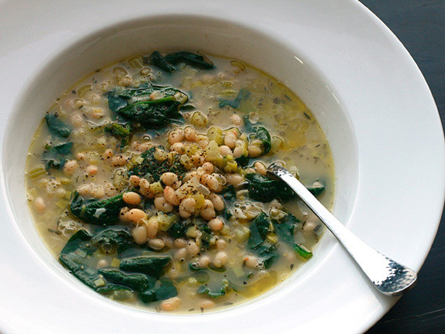 Vegan Bean Soups Recipes
 The Vegan Experience Hearty White Bean and Spinach Soup