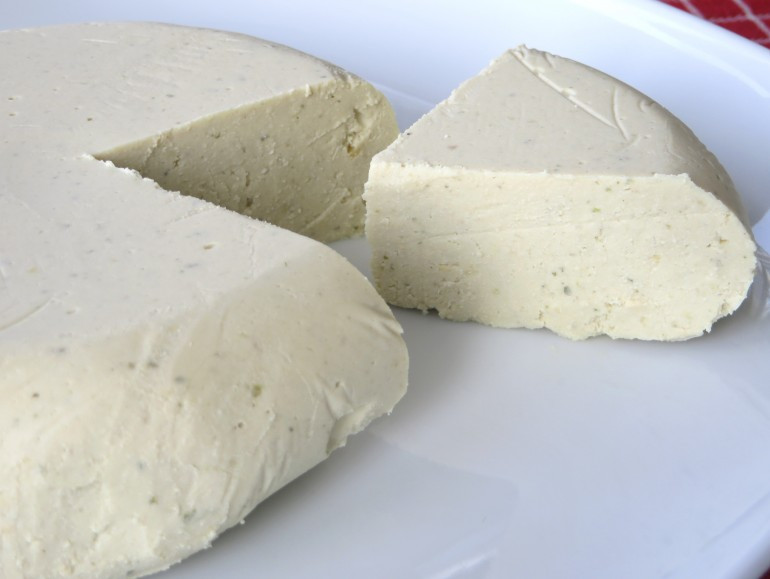 Vegan Blue Cheese Recipes
 Vegan blue cheese – LowCarb Vegan